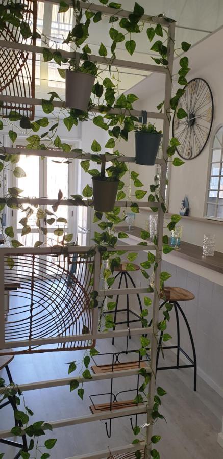 Dame Crotone Bed & Breakfast Bagian luar foto