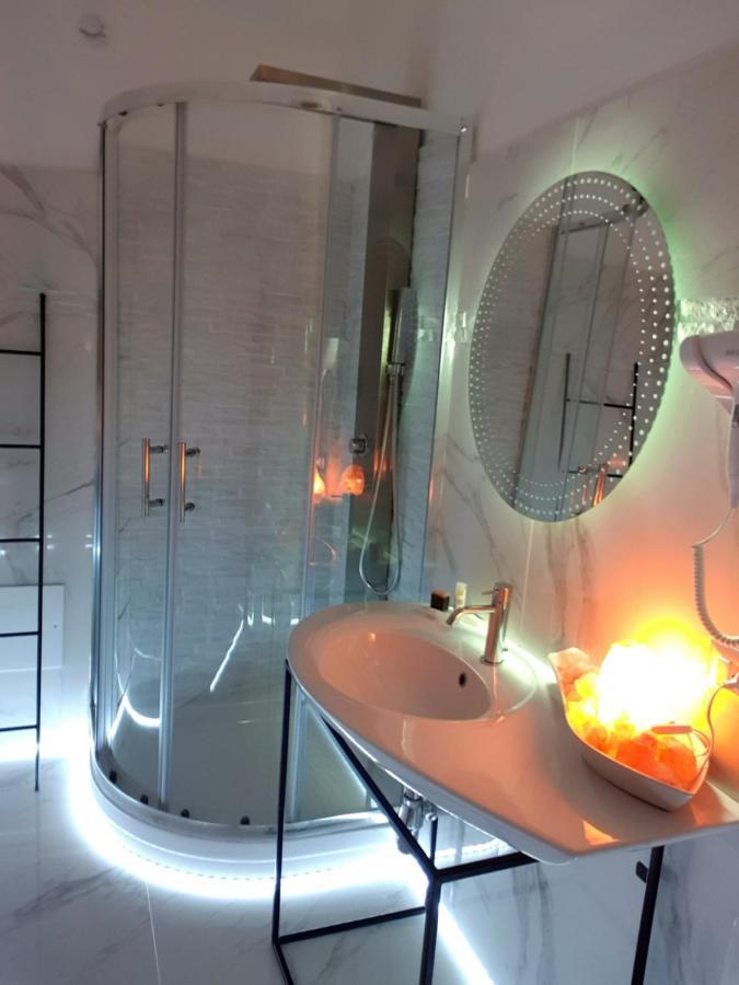 Dame Crotone Bed & Breakfast Bagian luar foto